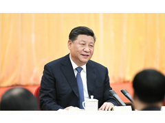 习近平:加快推动媒体融合发展 构建全媒体传播